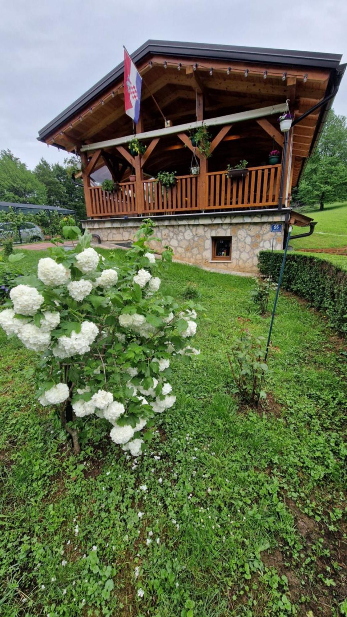 شقة Plitvice Zg سوملجاناك المظهر الخارجي الصورة